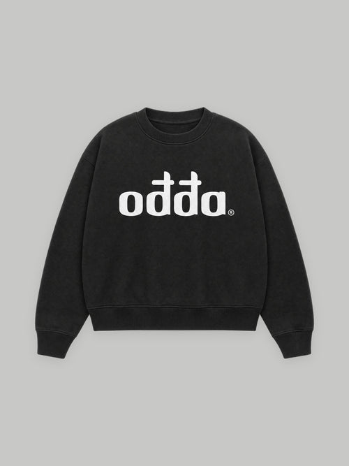 odda boxy crewneck black front