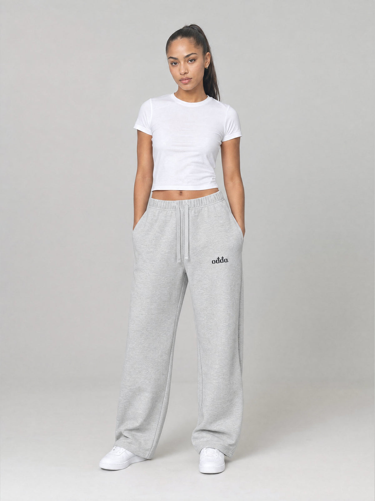 Odda Straight Leg Sweatpants